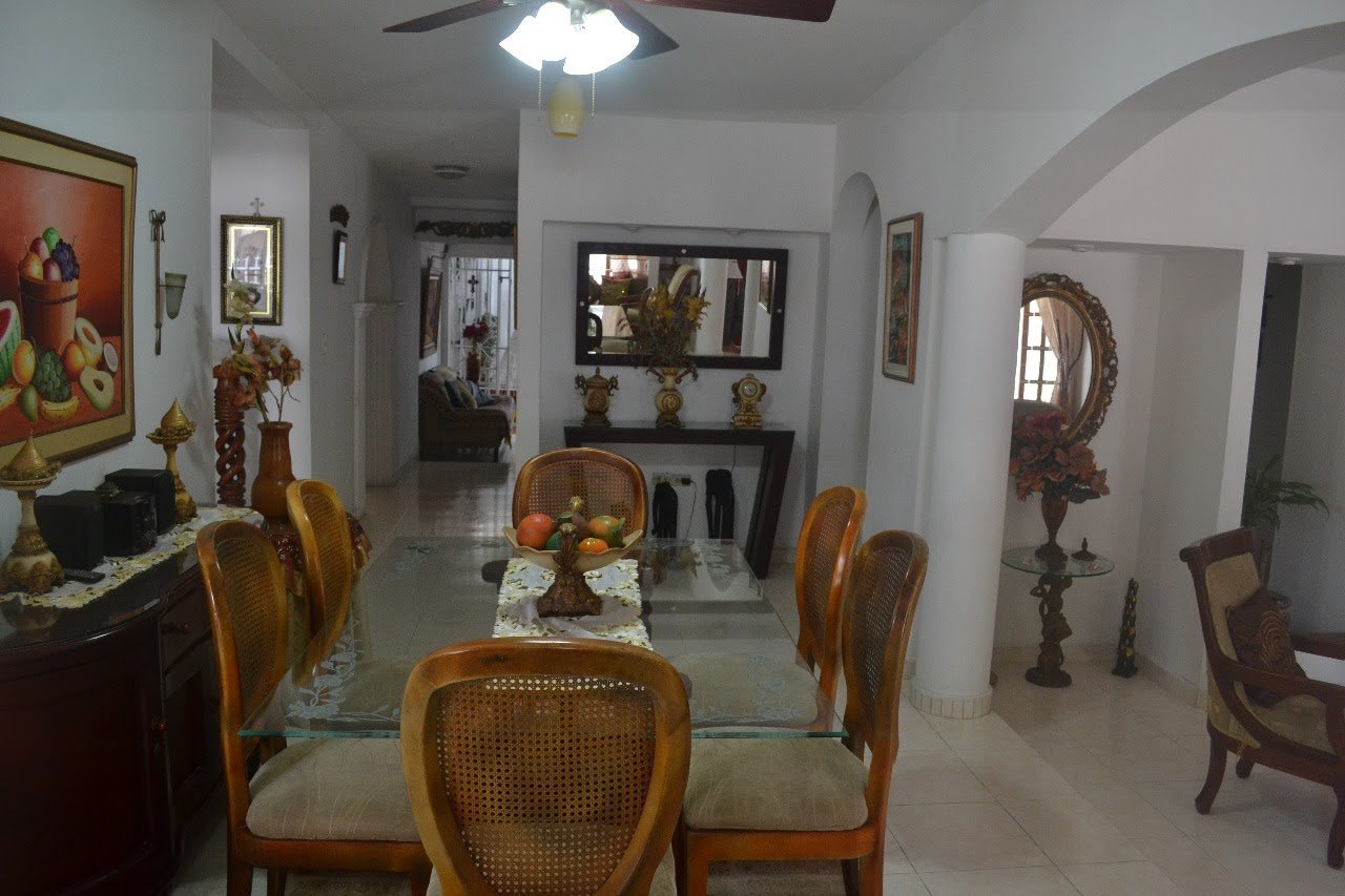 Trv 52B No.21C151, Alto Bosque, Cartagena de Indias, 6 Bedrooms Bedrooms, ,Casa,En Venta,1023